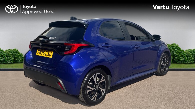 Toyota Yaris 1.5 Hybrid Design 5dr CVT Hybrid Hatchback